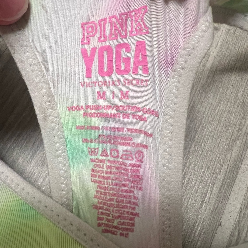 PINK Sports Bra - Picture 5 of 5